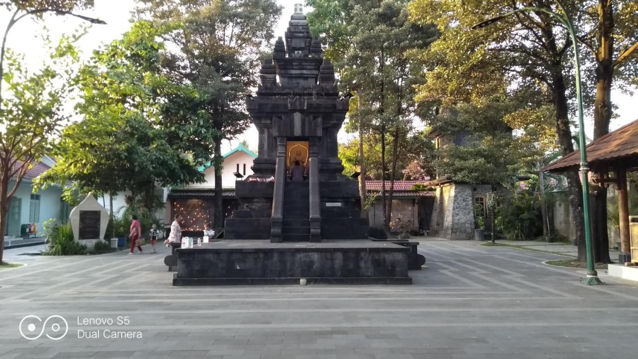 Spot On 93020 Rumah Singgah Ganjuran Bantul Exterior foto