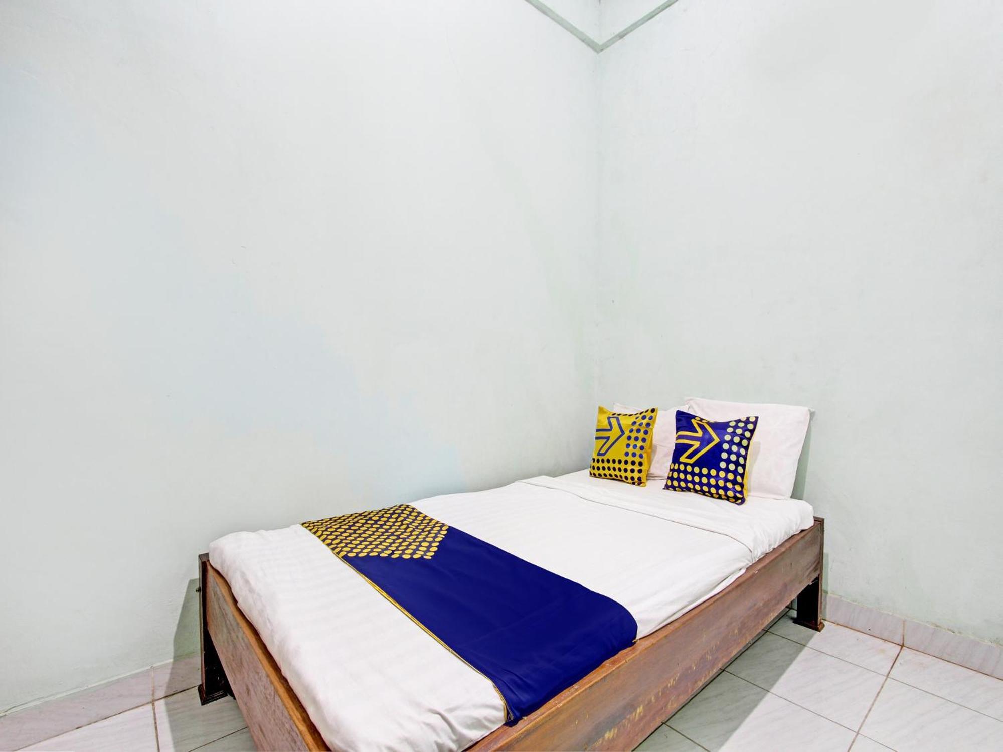 Spot On 93020 Rumah Singgah Ganjuran Bantul Exterior foto